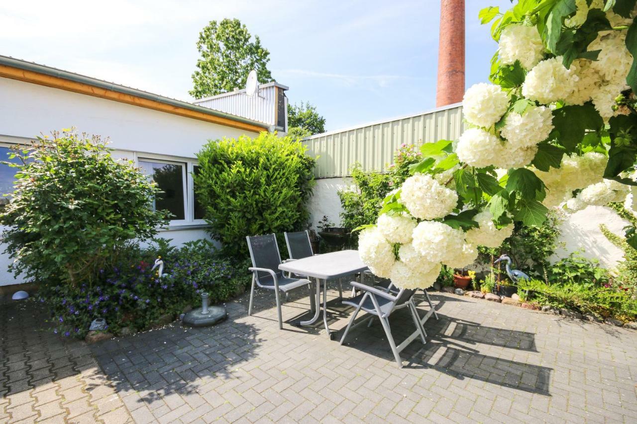 Haus Shiralee - Das Ferienhaus Warnemuende Росток Екстер'єр фото